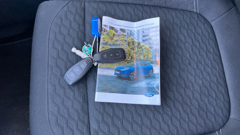 Ford Puma 1.0 EcoBoost Hybrid mHEV Titanium Design 5dr DCT Petrol Hatchback